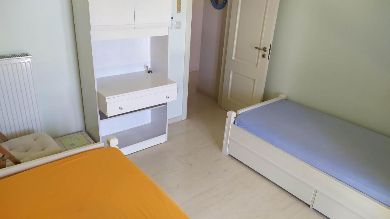 Zach'S House Villa Nea Roda Luaran gambar