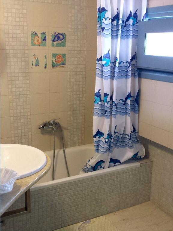 Zach'S House Villa Nea Roda Luaran gambar